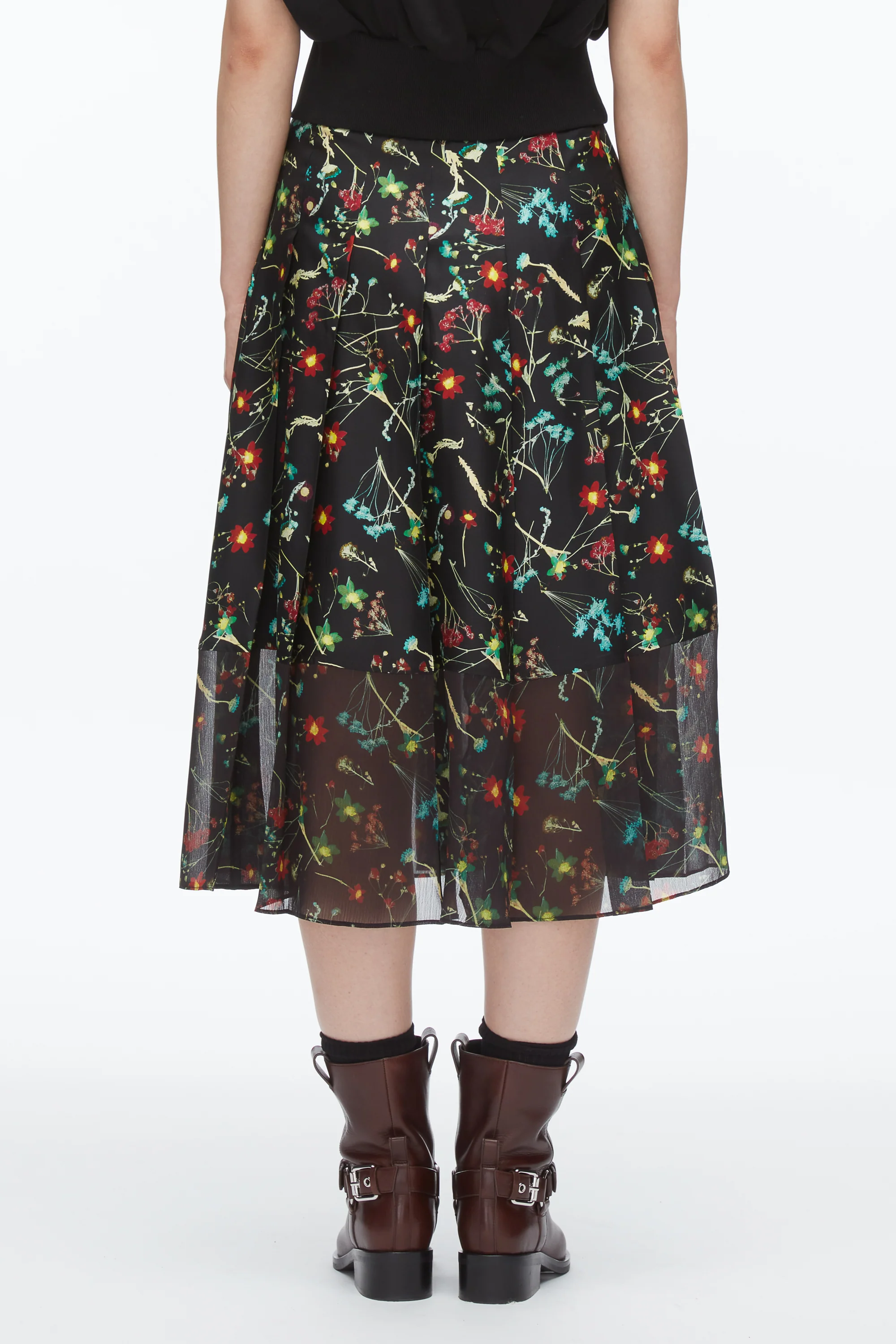Bliss Floral Pleated Skirt - Image 11