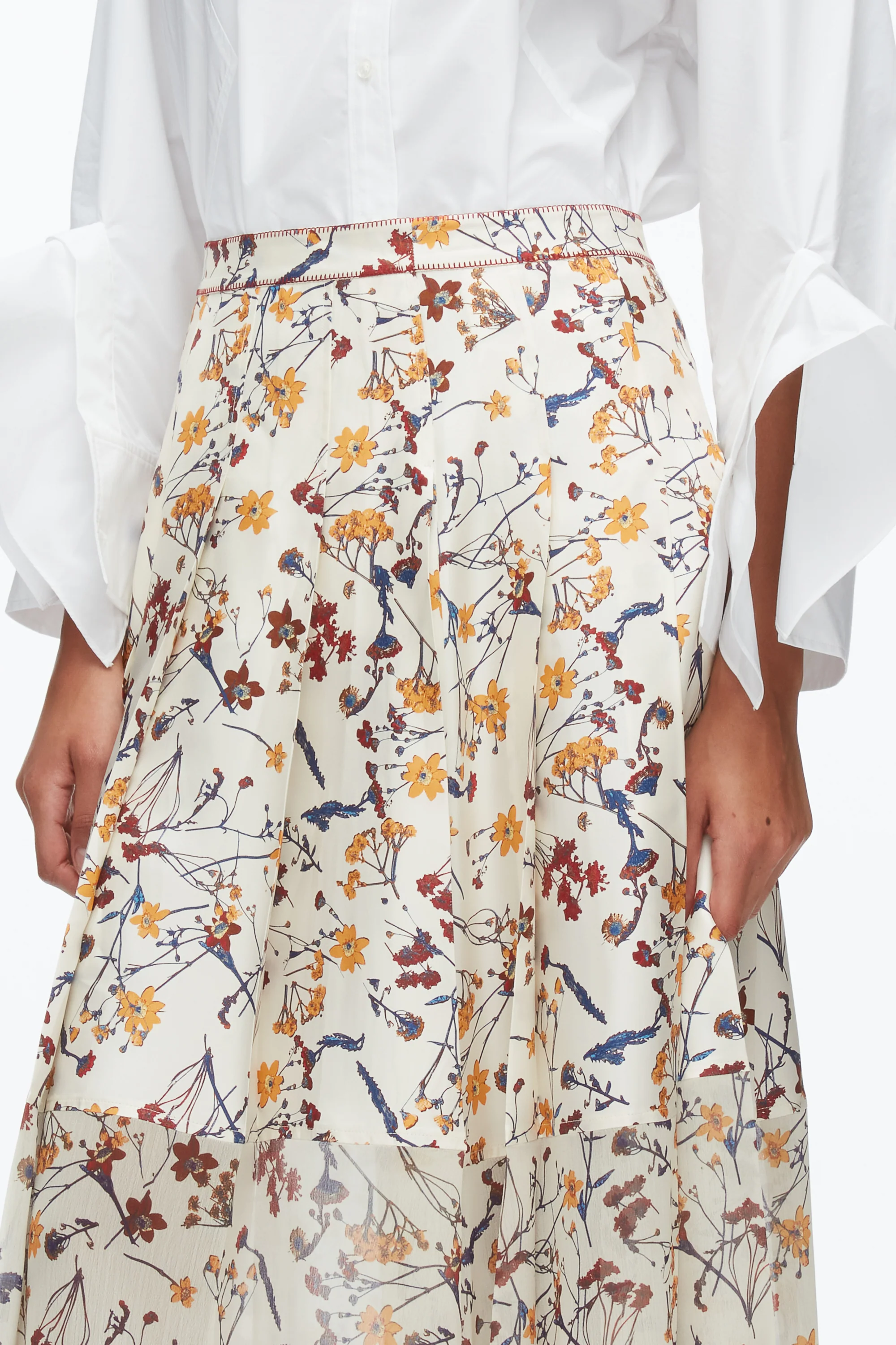 Bliss Floral Pleated Skirt - Image 6