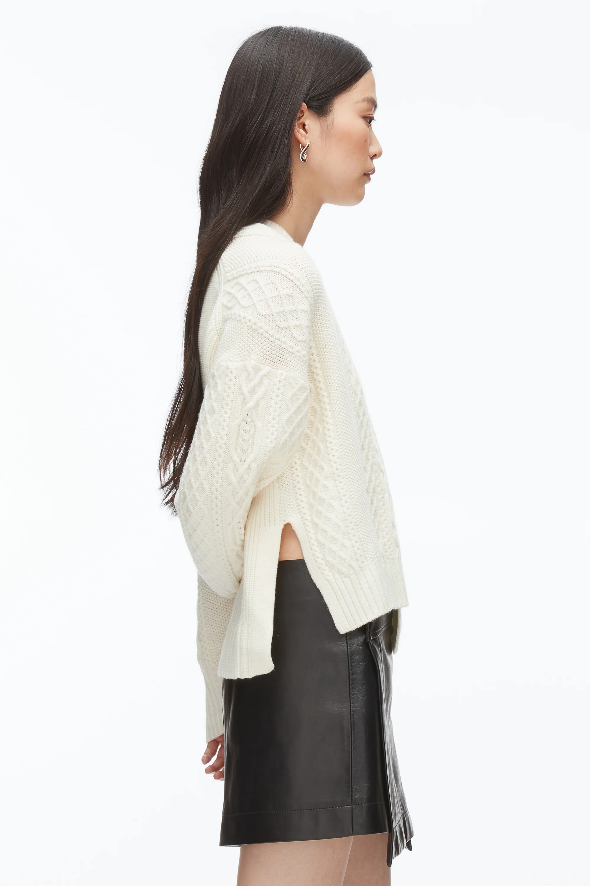 Cable Mix Double Layer Crewneck - Image 10