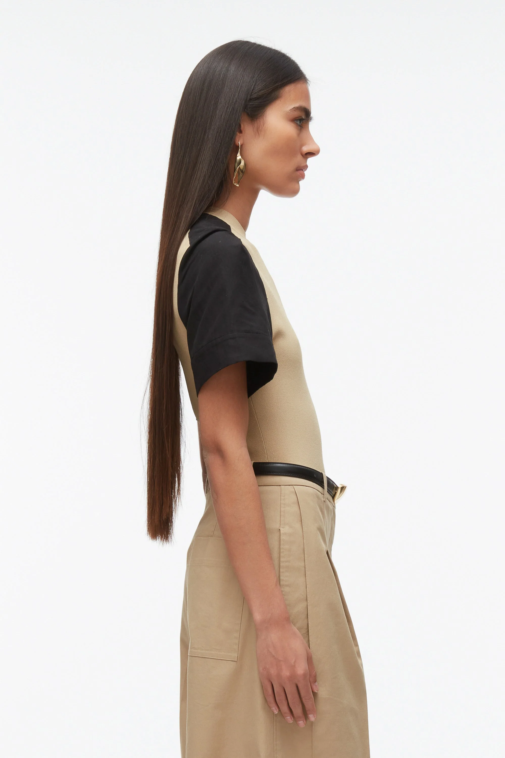 Compact Rib Top with Contrast Sleeves - Image 3