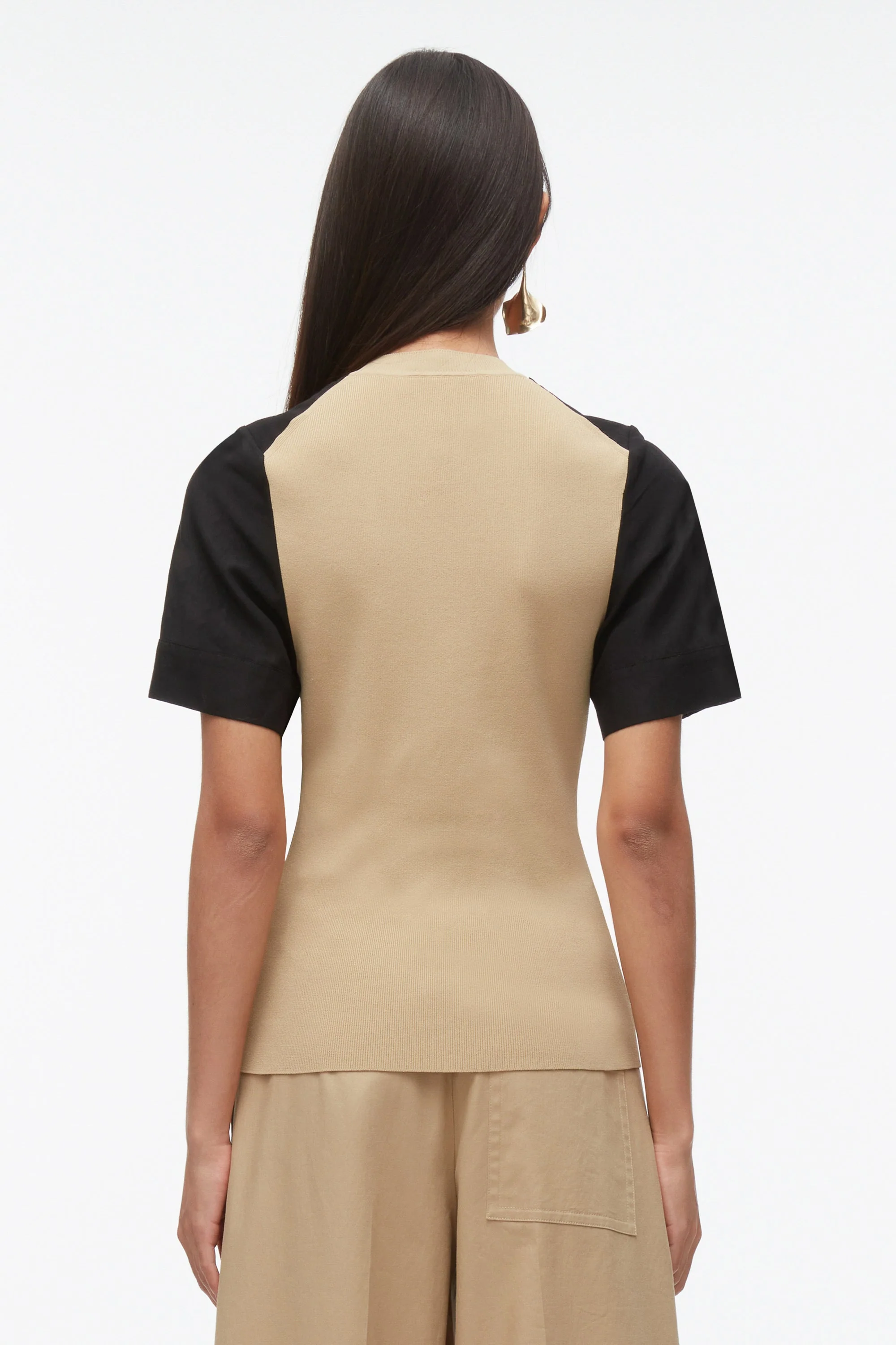 Compact Rib Top with Contrast Sleeves - Image 4