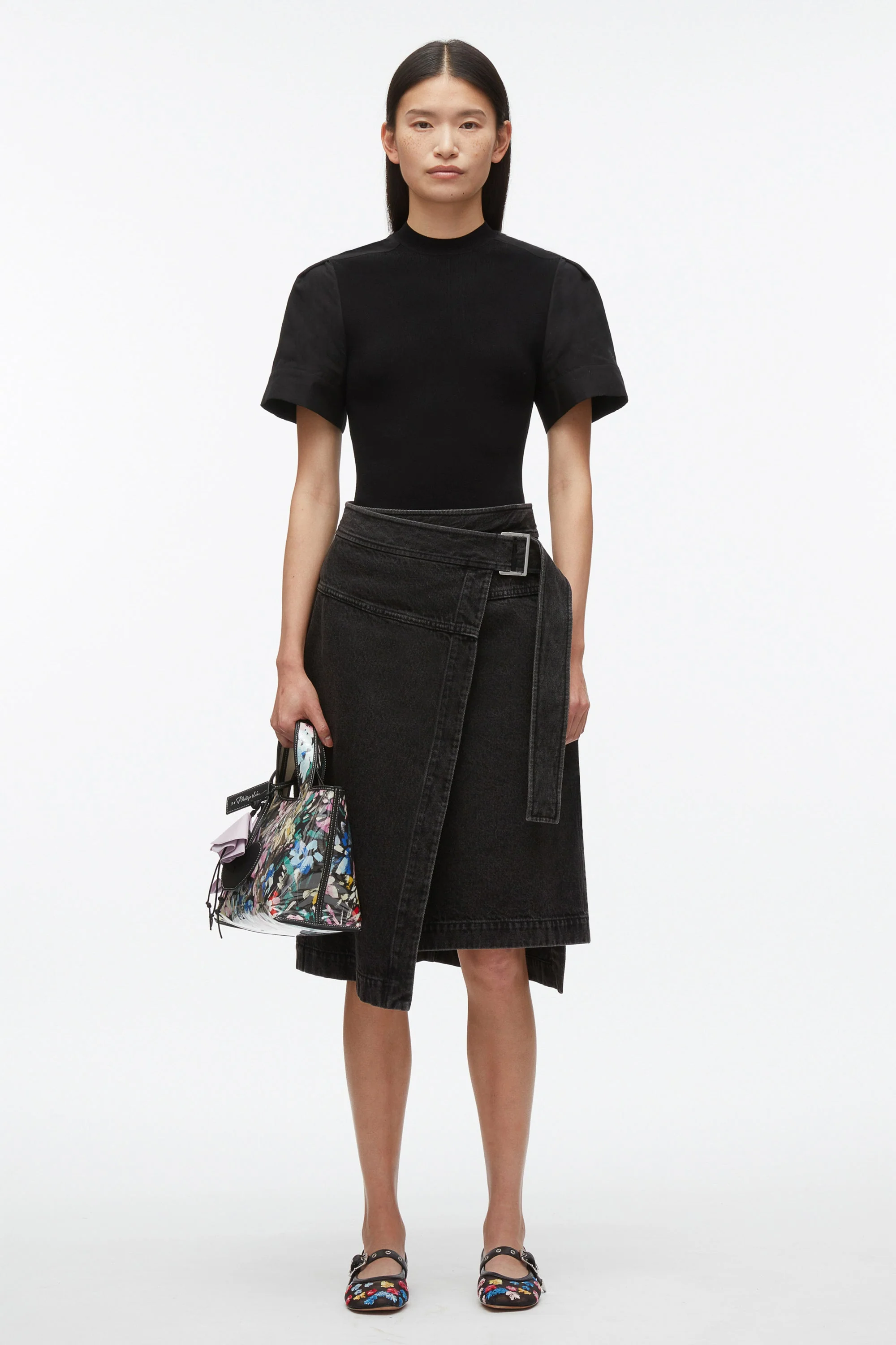 Compact Rib Top with Contrast Sleeves - Image 5
