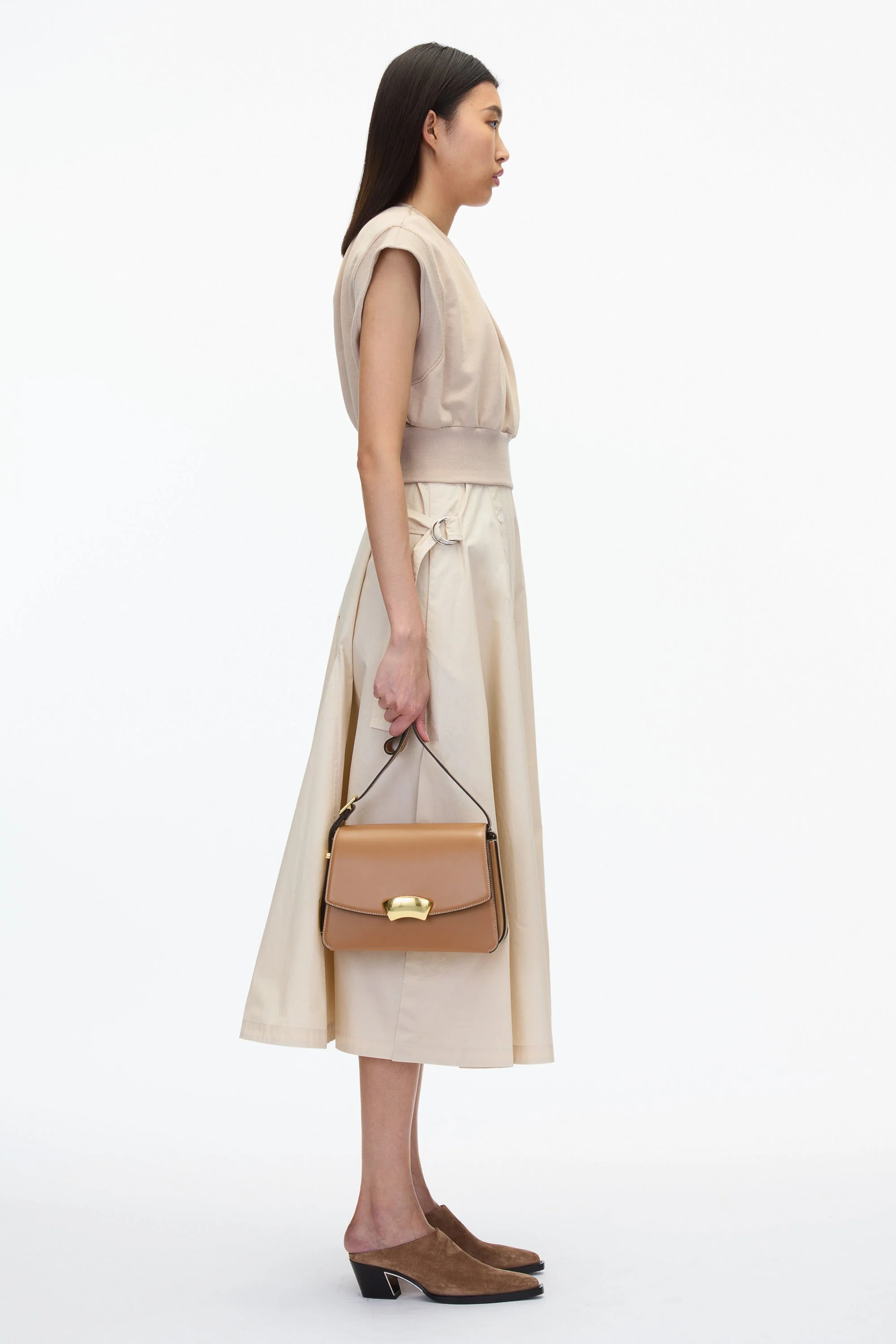 ID Medium Shoulder Bag - Image 8