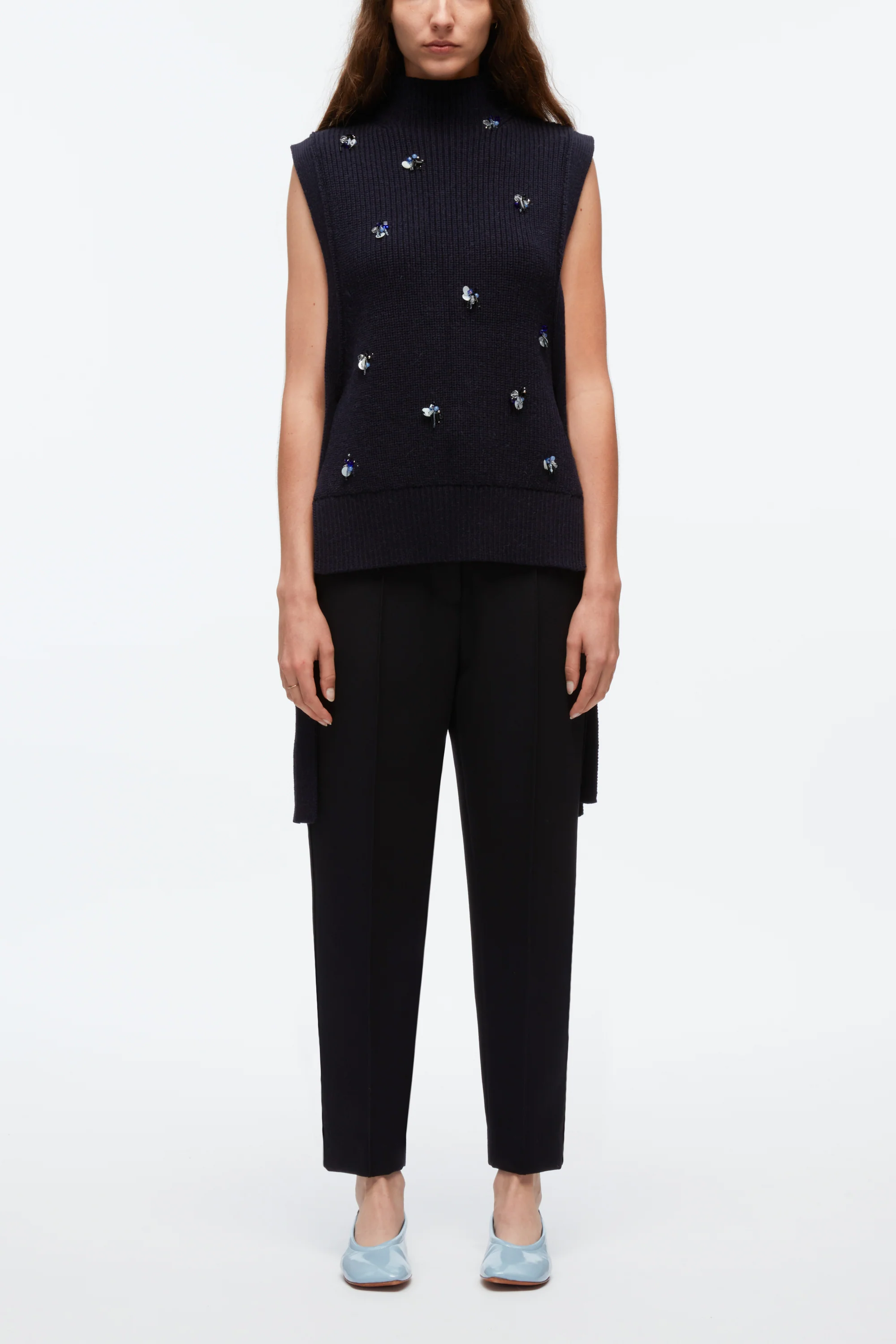 Sleeveless Sweater With Cluster Embroidery - Image 2