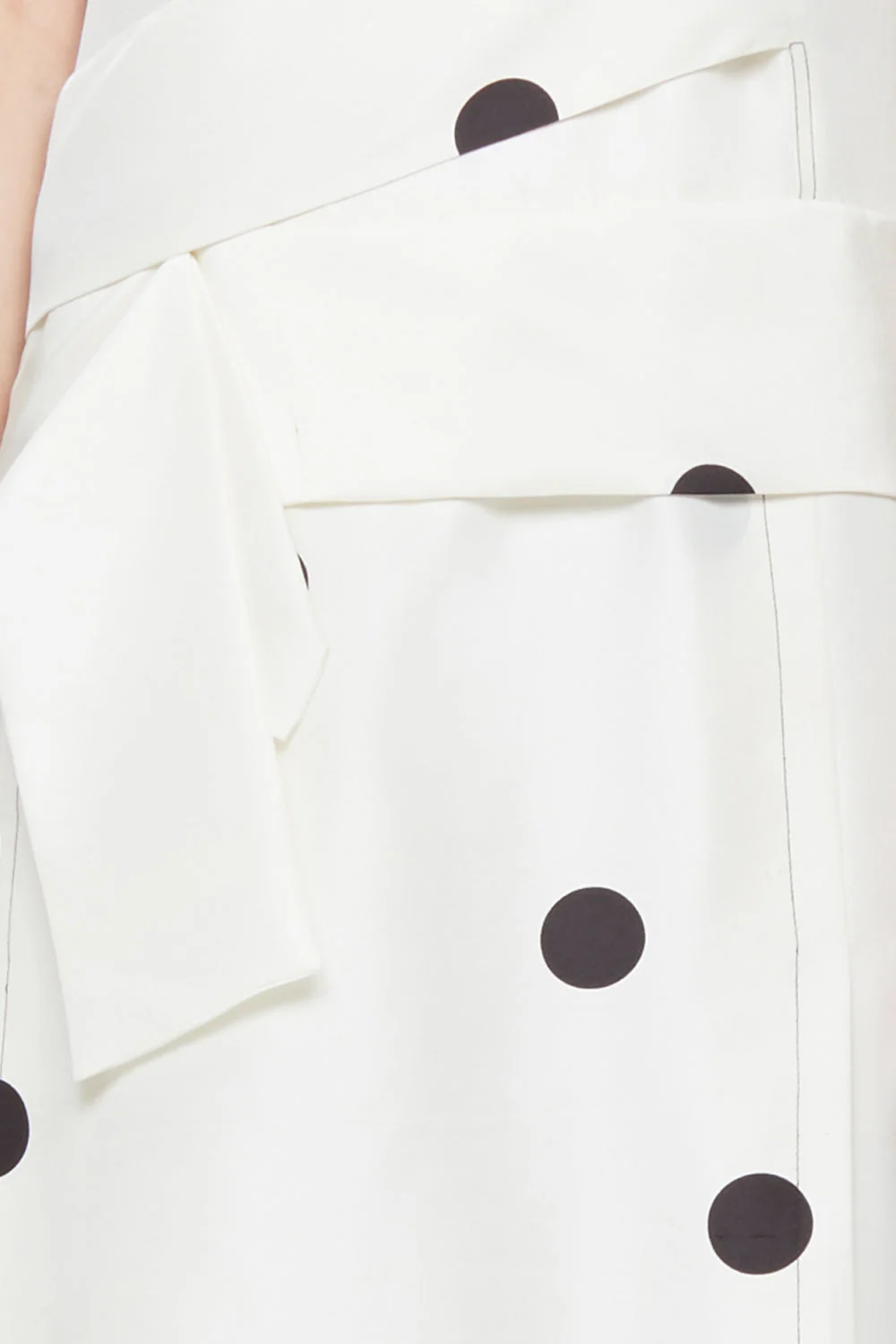 Ss Dot Print Cross Strapped Dr - Image 6
