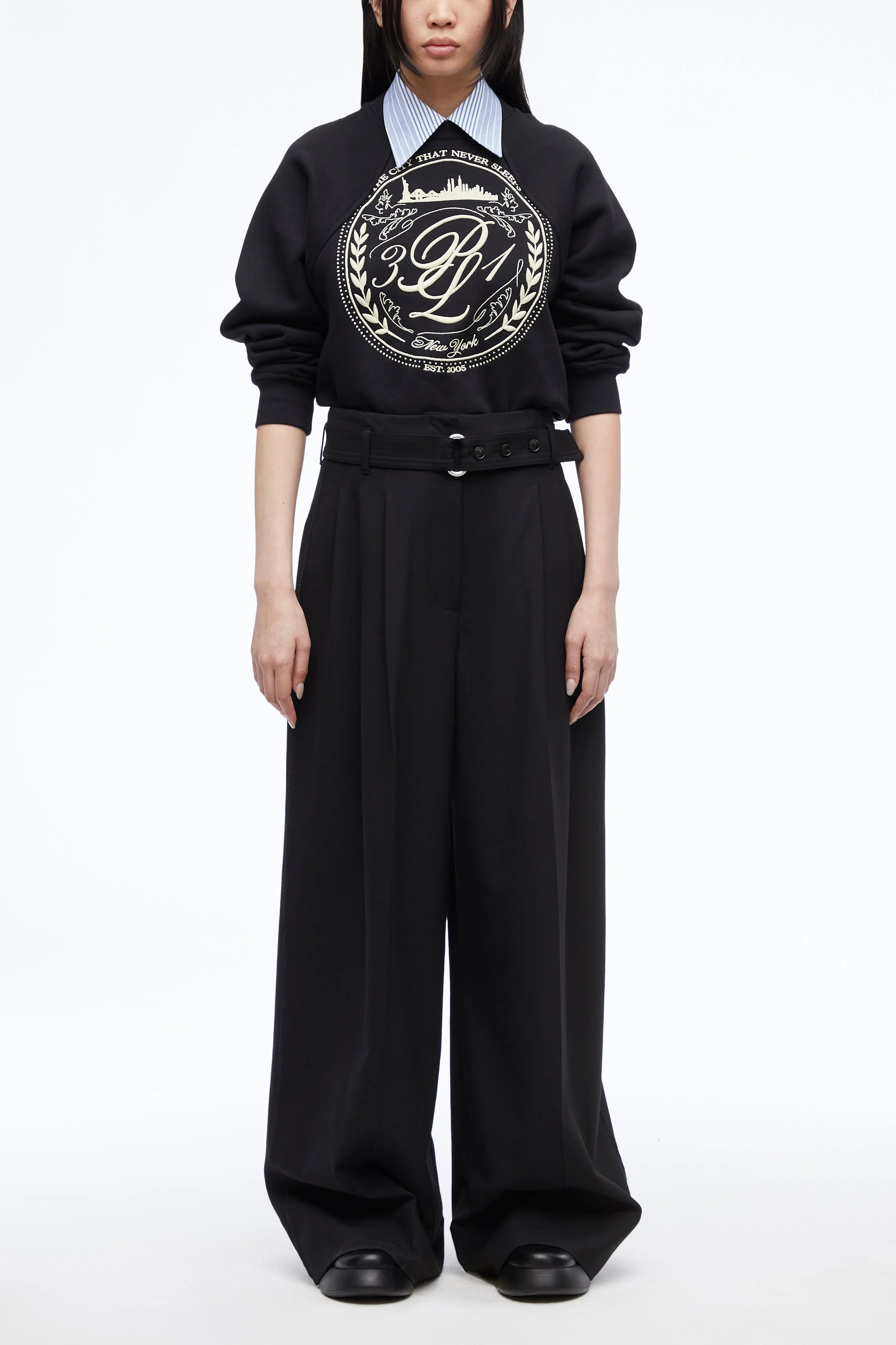 The Thirty One Sweatshirt - Image 3