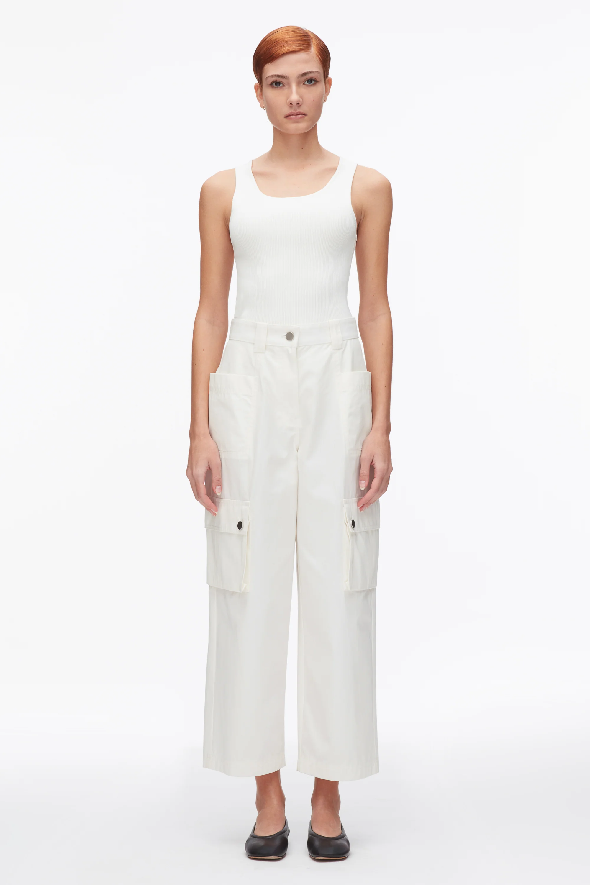 Two-Toned Cropped Cargo Pants - Image 2
