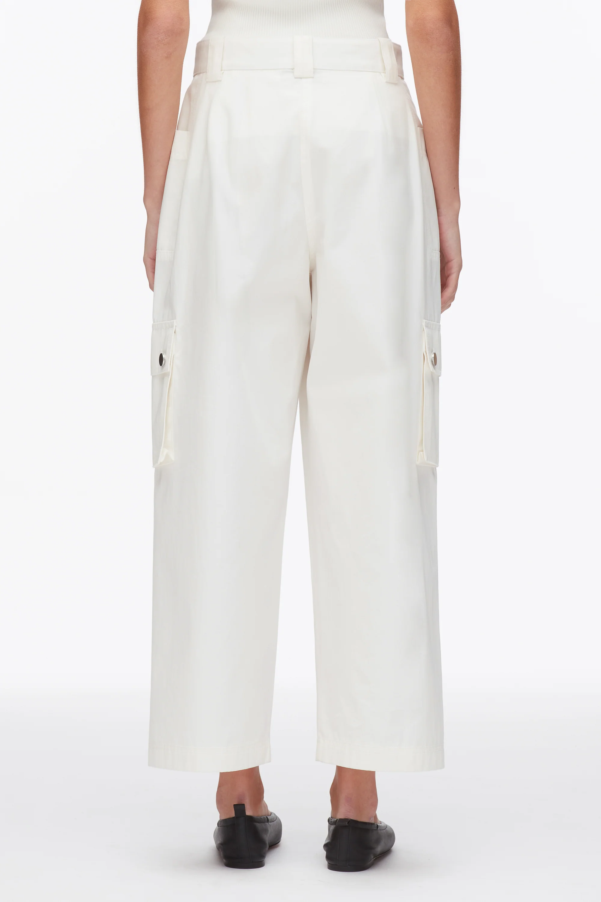 Two-Toned Cropped Cargo Pants - Image 5